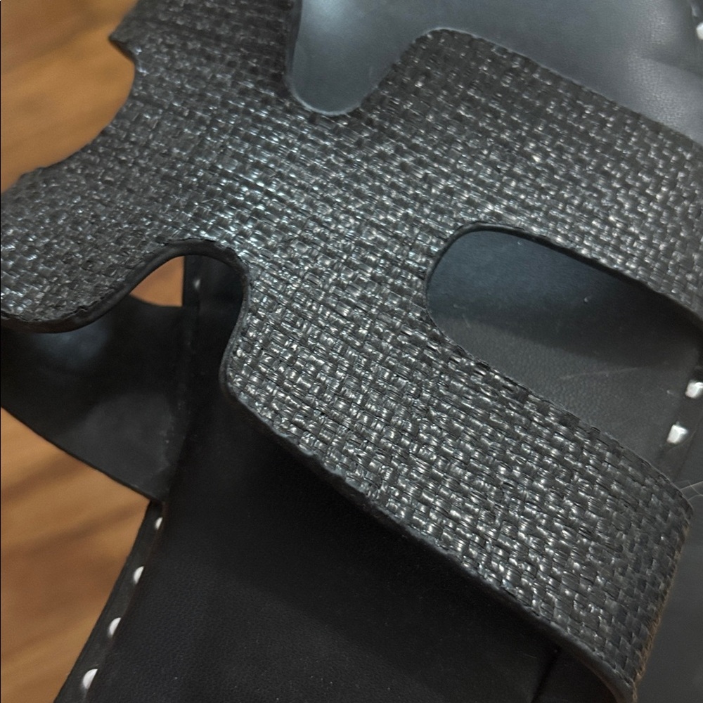 Women’s Black Nicole Miller New York Sandals - Picture 5 of 5